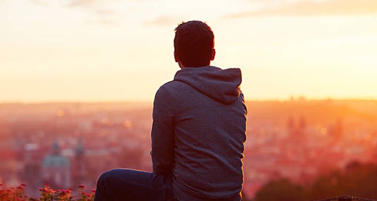 మీ గురించి ఇతరులు ఏమనుకుంటున్నారని వర్రీ అవుతున్నారా?