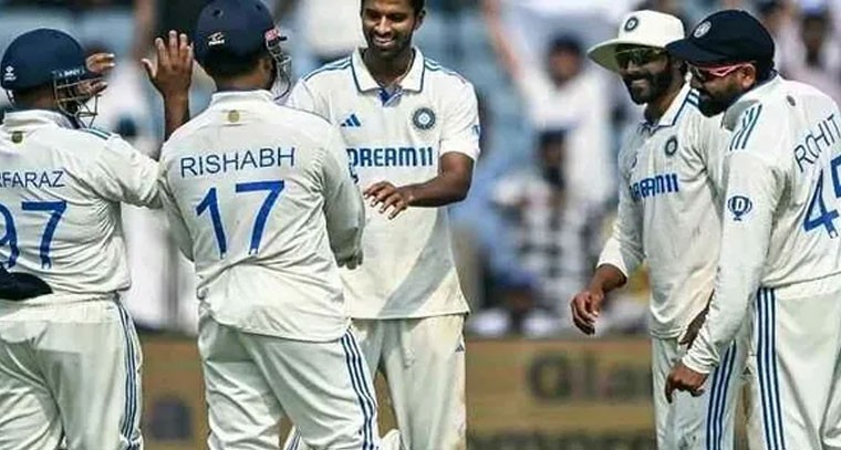 తొలి రోజు ముగిసిన ఆట.. వికెట్ కోల్పోయిన భారత్