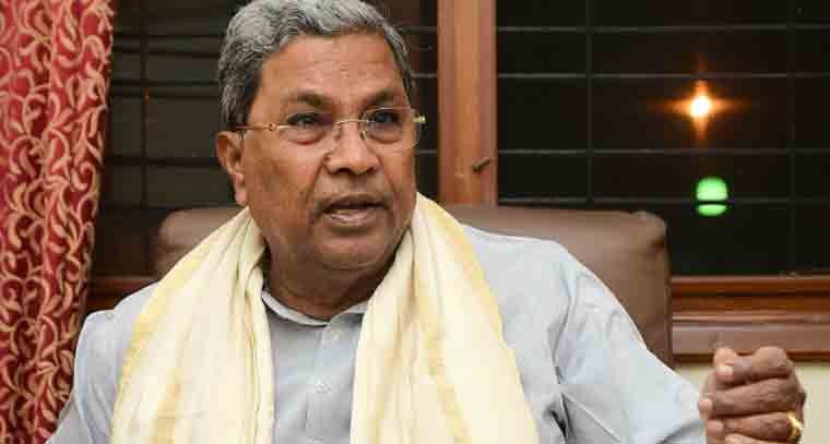 కర్ణాటకలో ప్రభుత్వ ఉద్యోగుల వస్త్రధారణపై షరతులు 
