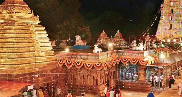 శ్రీశైలం ఆలయంలో కల్తీ నెయ్యి అనుమానాలు.. భక్తుల్లో ఆందోళన!