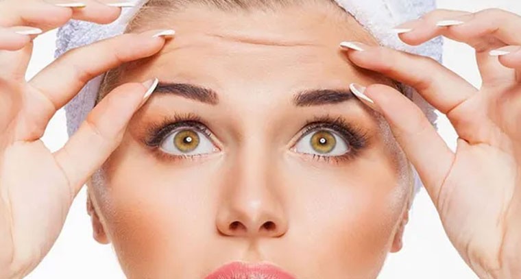 వయసుతో పాటు వచ్చే చర్మ ముడతలకు నీరే పరిష్కారం!