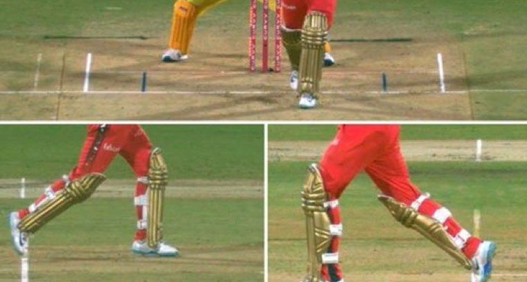 ఫిల్ సాల్ట్‌ను స్టంపింగ్ చేసిన ఎంఎస్ ధోనీ