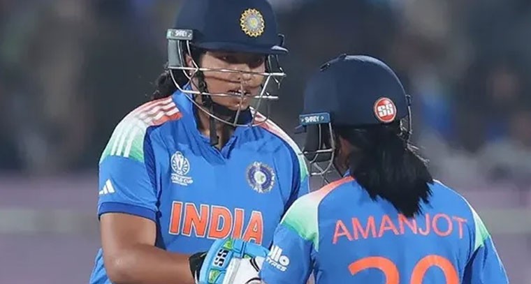 రిచా ఘోష్‌ సూపర్‌ ఇన్నింగ్స్‌.. సౌతాఫ్రికా టార్గెట్‌ 252