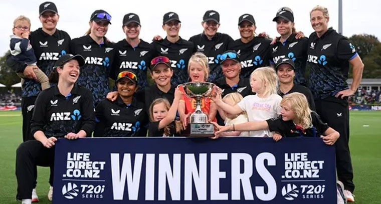 సౌతాఫ్రికాపై కివీస్ మహిళల జట్టు ఘన విజయం