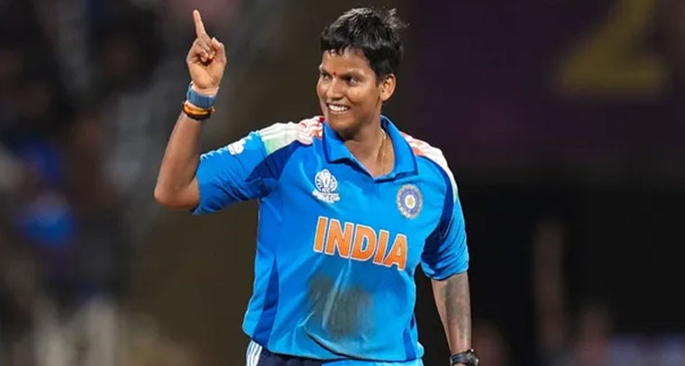 మహిళల టీ20 బౌలింగ్ ర్యాంకింగ్స్‌.. తిరిగి అగ్రస్థానంలో సదర్లాండ్