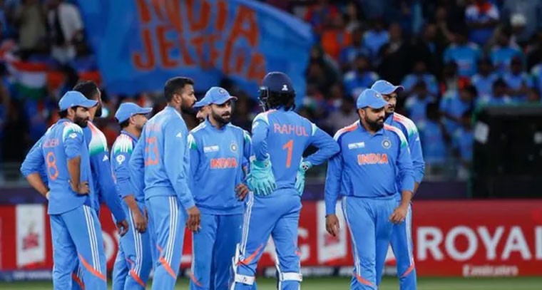 సెమీస్‌లో ఓటమి ఎరుగని టీమ్ ఇండియా