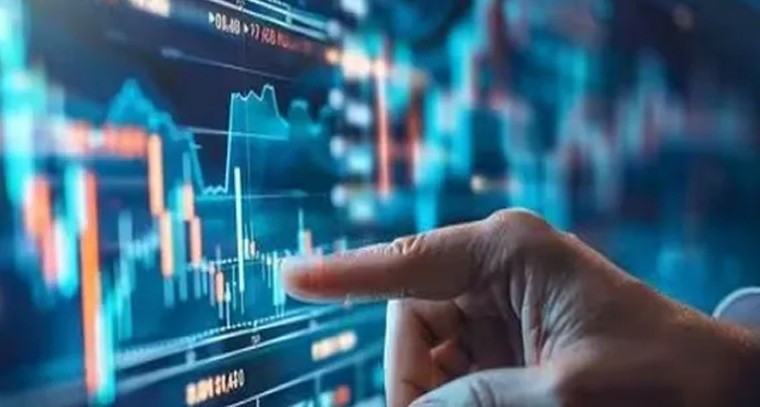 ఫ్లాట్‌గా కొనసాగుతున్న దేశీయ స్టాక్ మార్కెట్‌ సూచీలు