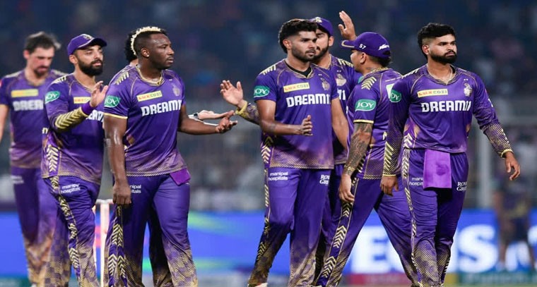 కోల్‌కతా ప్లేఆఫ్ ఆశలు సజీవం.. ఢిల్లీ ఘోర పరాజయం