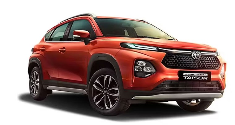 టయోటా కార్ల ధరల పెంపు: సామాన్యులకు షాక్