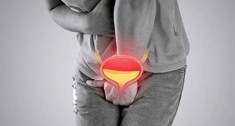 మూత్రాన్ని ఆపుకోవడం ప్రమాదకరం!