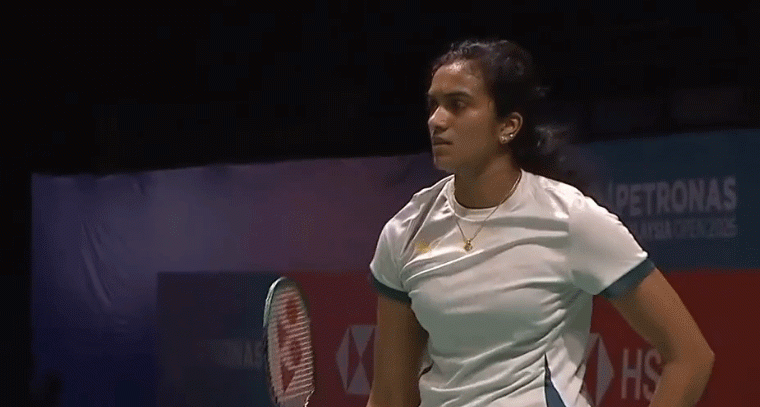 మలేషియా ఓపెన్‌.. సెమీస్‌కు పీవీ సింధు