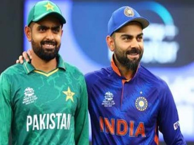 పాక్ క్రికెటర్ బాబర్ ఆజంపై కోహ్లీ ప్రశంసల జల్లు 