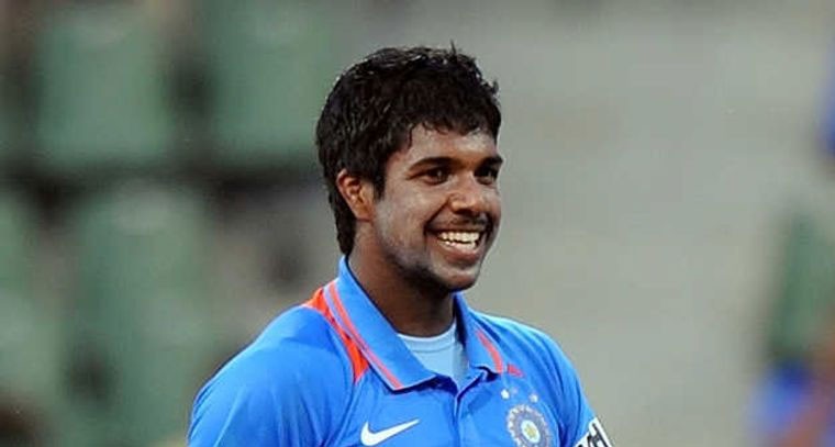 క్రికెట్‌కు రిటైర్మెంట్ ప్రకటించిన వరుణ్‌ ఆరోన్‌