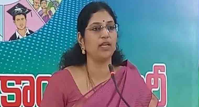 చంద్రబాబు డ్వాక్రా సంఘాలను అధ్వాన్న స్ధితిలోకి నెట్టేశారు 