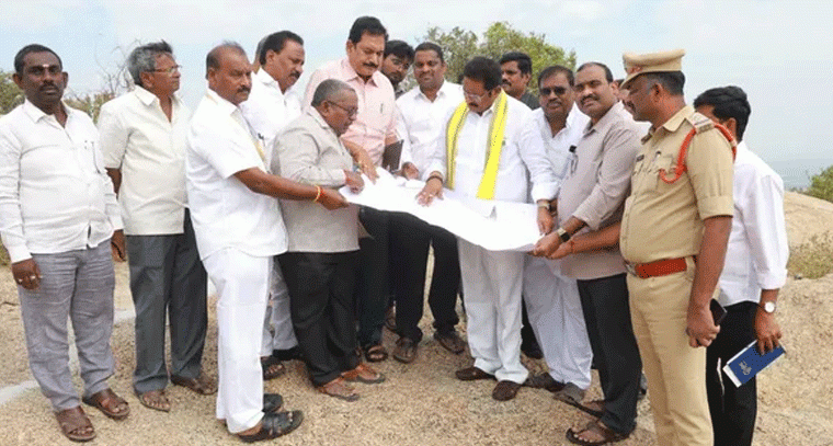 శ్రీ రామలింగేశ్వర స్వామి దేవాలయం నిర్మాణ పనులను పరిశీలను