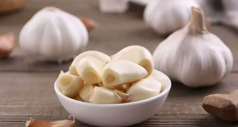 గుండెకు మేలు చేసే వెల్లుల్లి: వైద్యుల సూచనలు