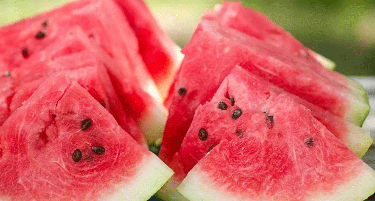  పుచ్చకాయ తిన్న తర్వాత ఇవి అస్సలు తినకండి