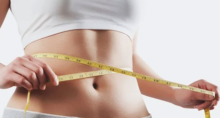 బరువు తగ్గడానికి కేలరీల లోటు కీలకం: నిపుణులు