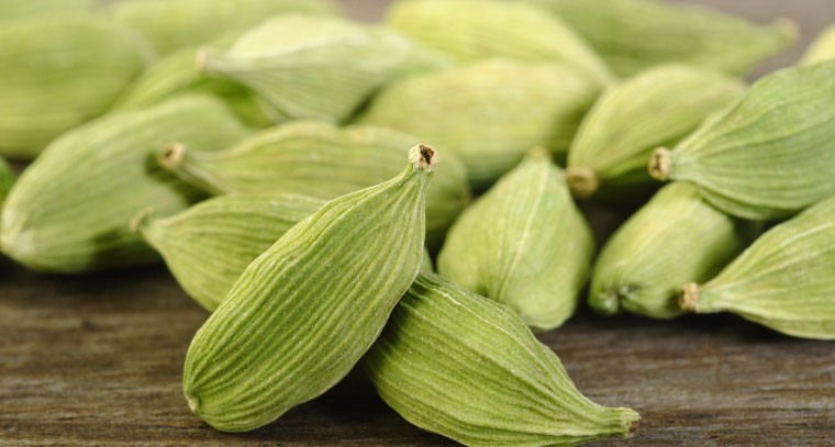 యాలకులు తినడం వల్ల కలిగే ఆరోగ్య ప్రయోజనాలు