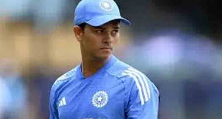 విజృభించిన యశస్వి జైస్వాల్
