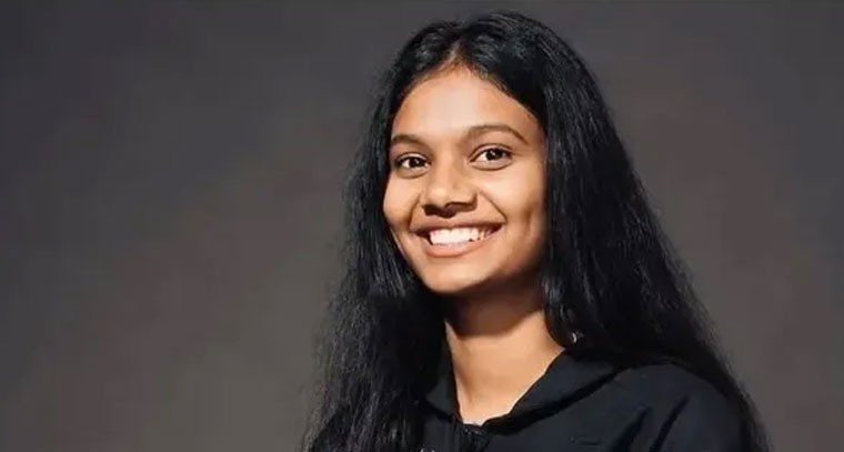 అంతరిక్ష యాత్రకు ఎంపికైన ఏపీ యువతి