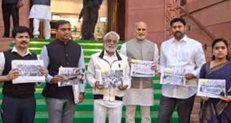 రాష్ట్రంలో రాజ్యాంగ పాలన వదిలేసి, రెడ్ బుక్ పాలన కొనసాగిస్తున్నారు 