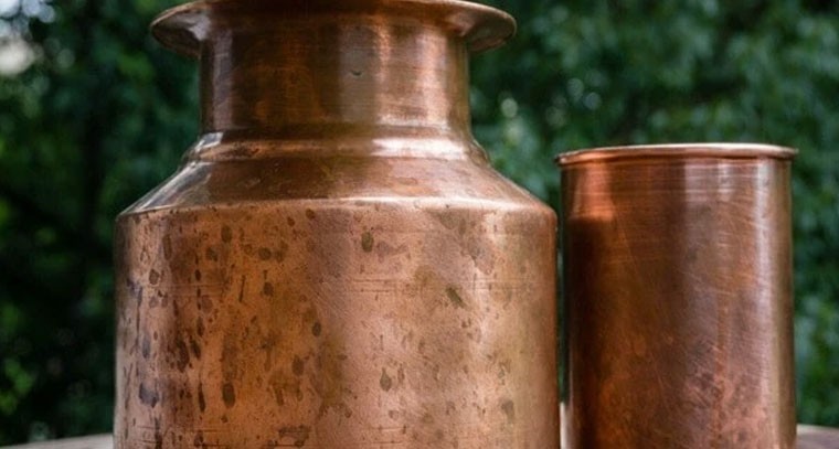 తినడానికి ముందు మరియు తర్వాత వెంటనే నీరు త్రాగవద్దు