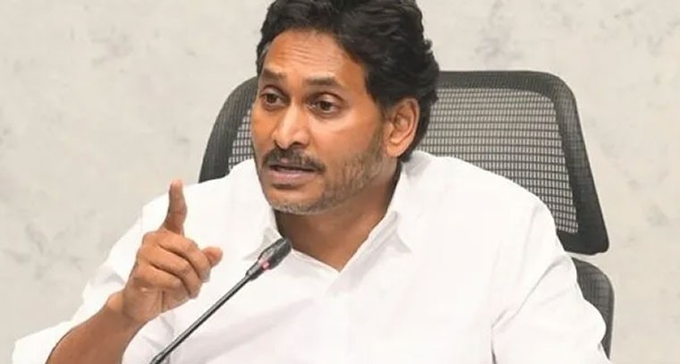 జెడ్పీటీసీ సభ్యుడిపై దాడిని ఖండించిన వైఎస్ జగన్