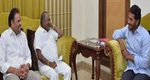 వైసిపికి వాసిరెడ్డి గుడ్‌బై-దేశంలో చేరిక‌