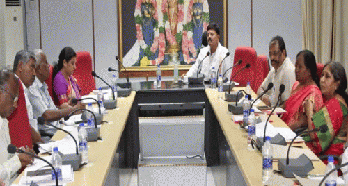 ఉగాది ఏర్పాట్ల‌పై టిటిడి తిరుప‌తి జెఈవో స‌మీక్ష‌

