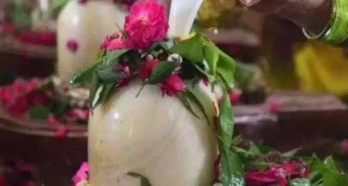 హ్యాండ్ శానిటైజర్లపై 18 శాతం జీఎస్టీ పెంపు
