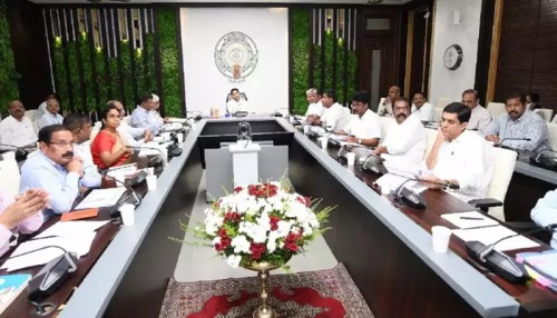 ఢిల్లీలో కరోనాతో పోలీసు మరణం
