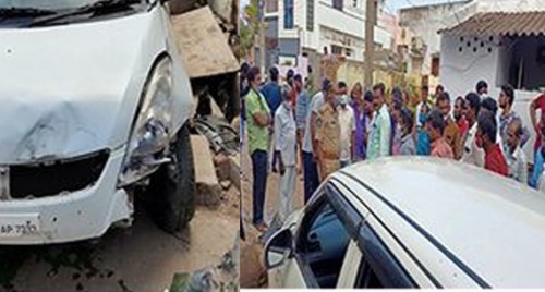 జనం పైకి దూసుకొచ్చిన కారు
