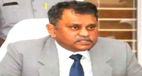 సోషల్ మీడియా పోస్టులపై ఏపీ ఈసీ సీరియస్...!