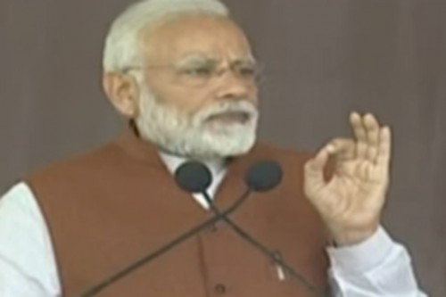 ఆంధ్రప్రదేశ్ ప్రజలకు శుభాకాంక్షలు తెలుపుతూ ప్రసంగం ప్రారంభించిన మోడీ