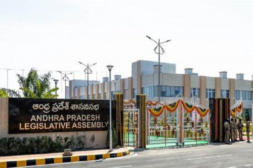 మంత్రుల పేషీల్లో మార్పులు