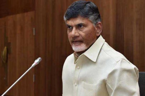 జగన్ పై దాడి కేసును సమీక్షించిన చంద్రబాబు!