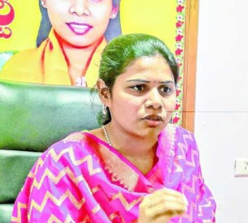 మాజీ మంత్రి అఖిలప్రియ అరెస్టు