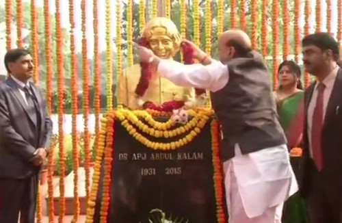 అబ్దుల్‌ కలాంకు రాజ్‌నాథ్ సింగ్ నివాళి