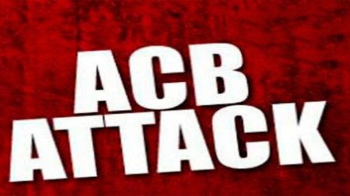 ఏపీ మున్సిపల్ ఆఫీసుల్లో ఏసీబీ సోదాలు