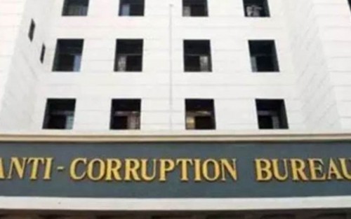 ఏసీబీ వలలో  శ్రీ సిటీ ఎస్ఐ సుబ్బారె