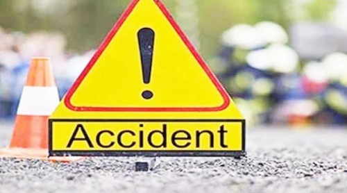 జాతీయ రహదారి వద్ద  ఘోర రోడ్డు ప్రమాదం 