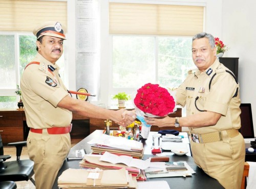 విజ‌య‌వాడ అడ్మిన్ డీసీపీగా హ‌రికృష్ణ బాధ్య‌త‌లు స్వీక‌ర‌ణ‌