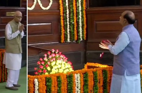 తిలక్‌కు నివాళులర్పించిన అద్వానీ