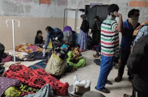  కలుషిత ఆహారం తిని 70 మందికి అస్వస్థత