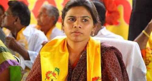 ఆళ్లగడ్డ లో ఉద్రిక్తత : భూమా, గంగుల వర్గీయుల మధ్య ఘర్షణ