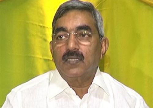 అర్థం లేకుండా మాట్లాడుతున్న జగన్‌: టీడీపీ నేత ఆలపాటి రాజా