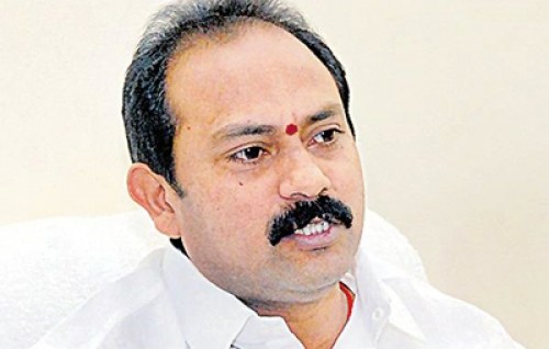 ఏలూరు ఆస్పత్రిలో మంత్రి ఆళ్లనాని ఆకస్మిక తనిఖీ