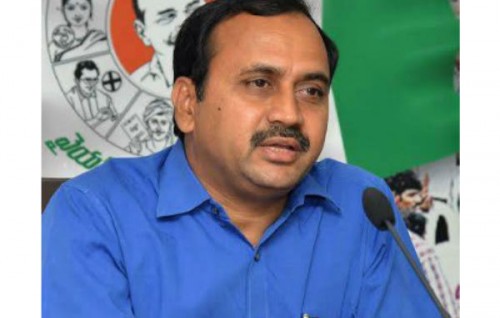 మంగళగిరిలో ఐదు రౌండ్లకు 8 వేల వైసీపీ అధీక్యం