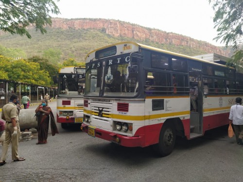 అలిపిరి పాదాల మండపం, సప్తగిరి తనిఖీ కేంద్రం వద్ద భద్రత పెంపు